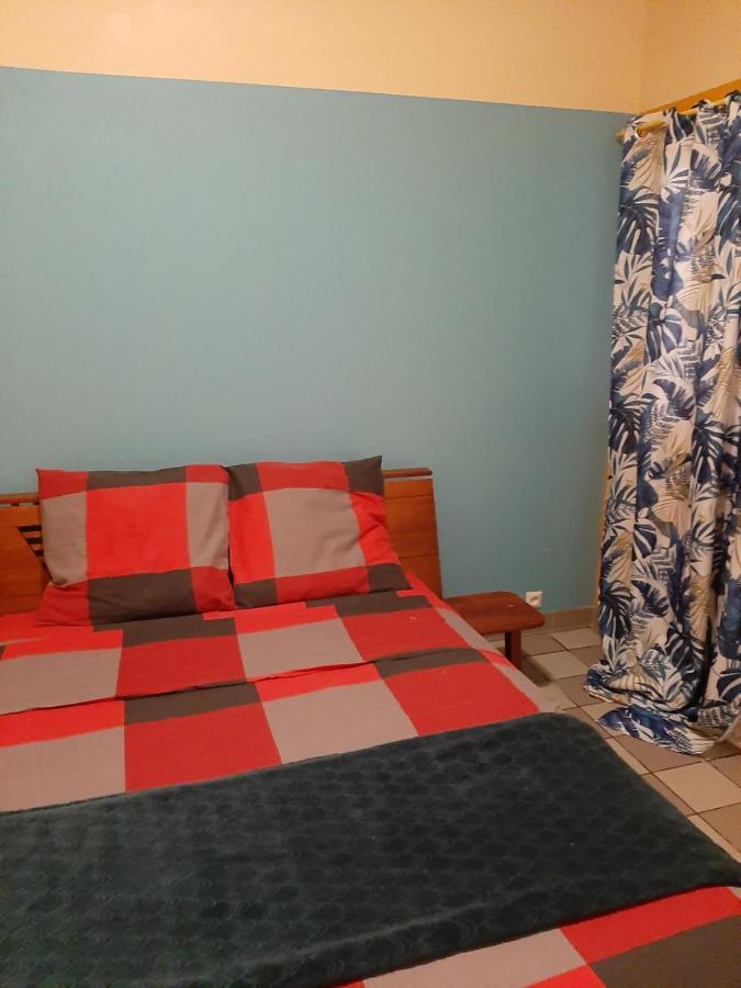 La Brise Apartment L'Etang-Sale Ngoại thất bức ảnh